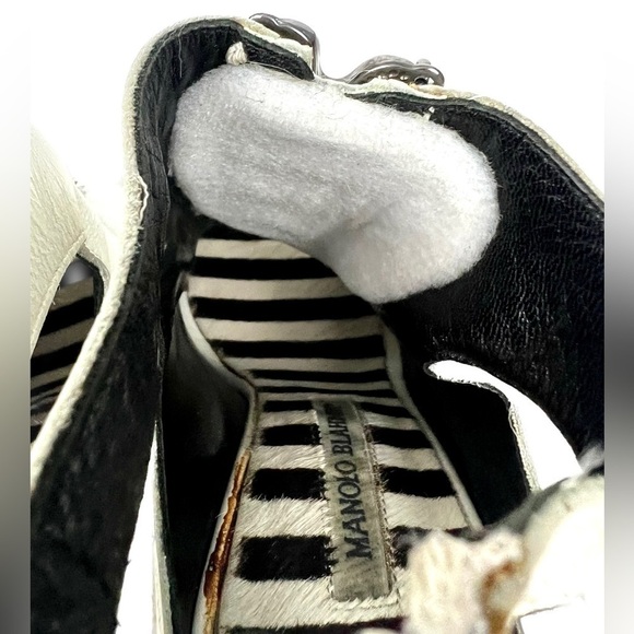 Manolo Blahnik Leather Booties - Picture 11 of 15